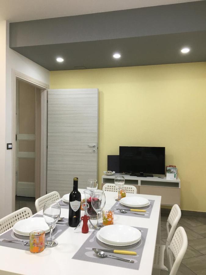 Lm Apartment - View Over The City كاتانيا المظهر الخارجي الصورة